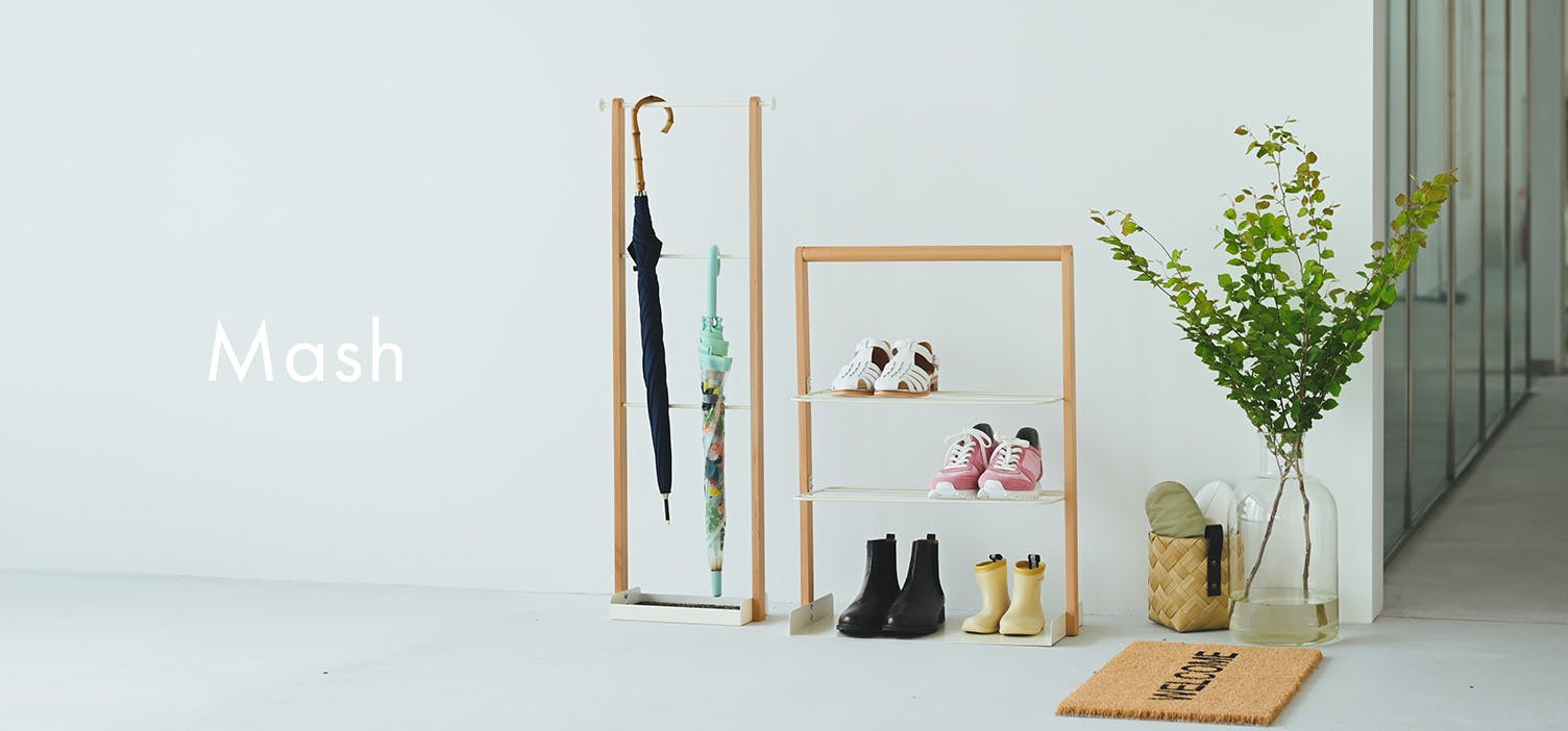 コンパクトな玄関にも置ける、スリムな収納