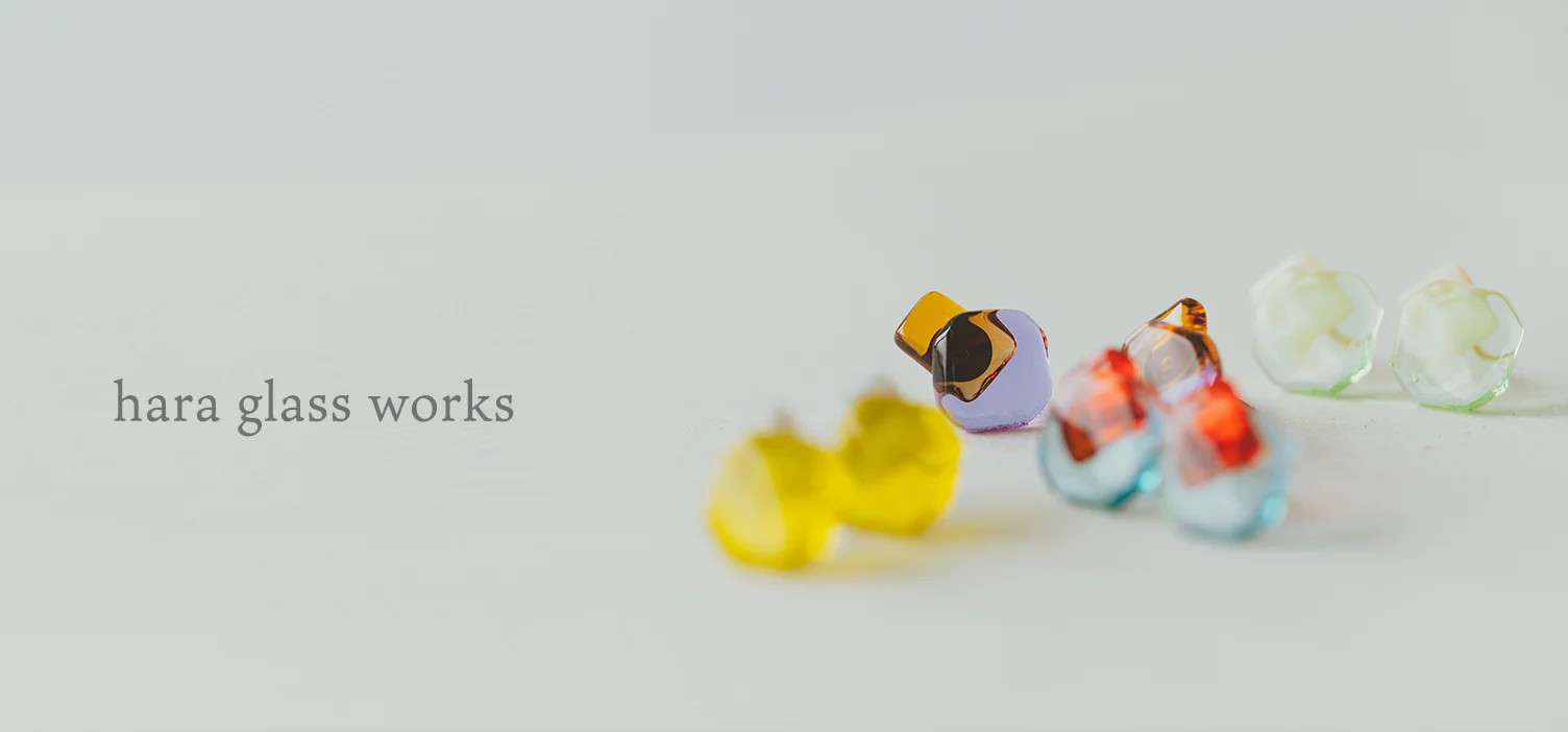 大人なきらめきを楽しむ「hara glass works」のイヤーアクセが再入荷