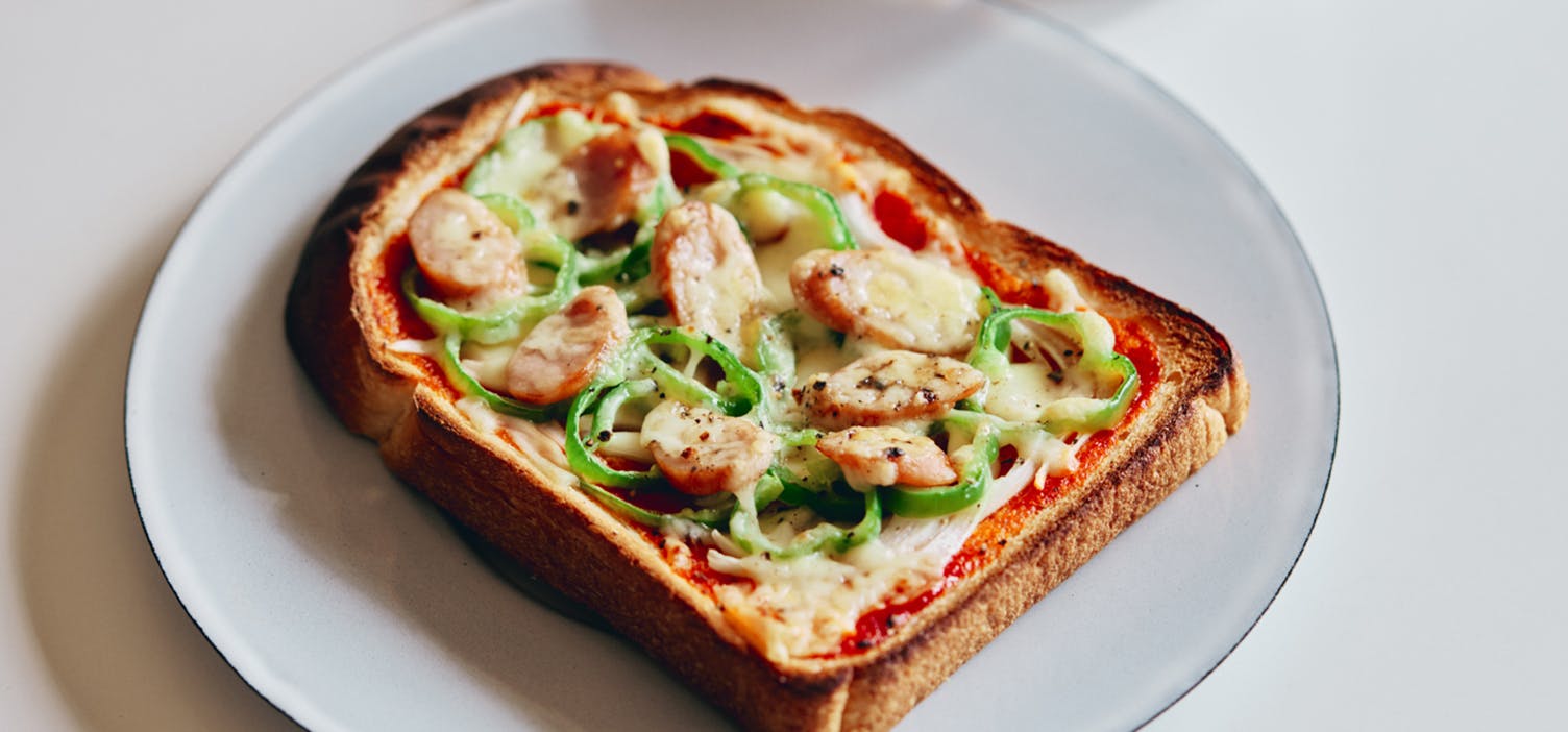 喫茶店のトースト