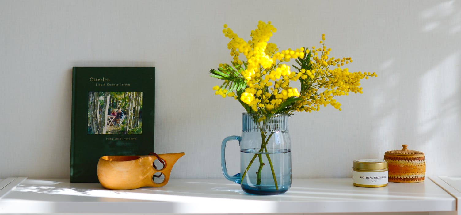 テクニックいらずで飾れる「フラワーベース」