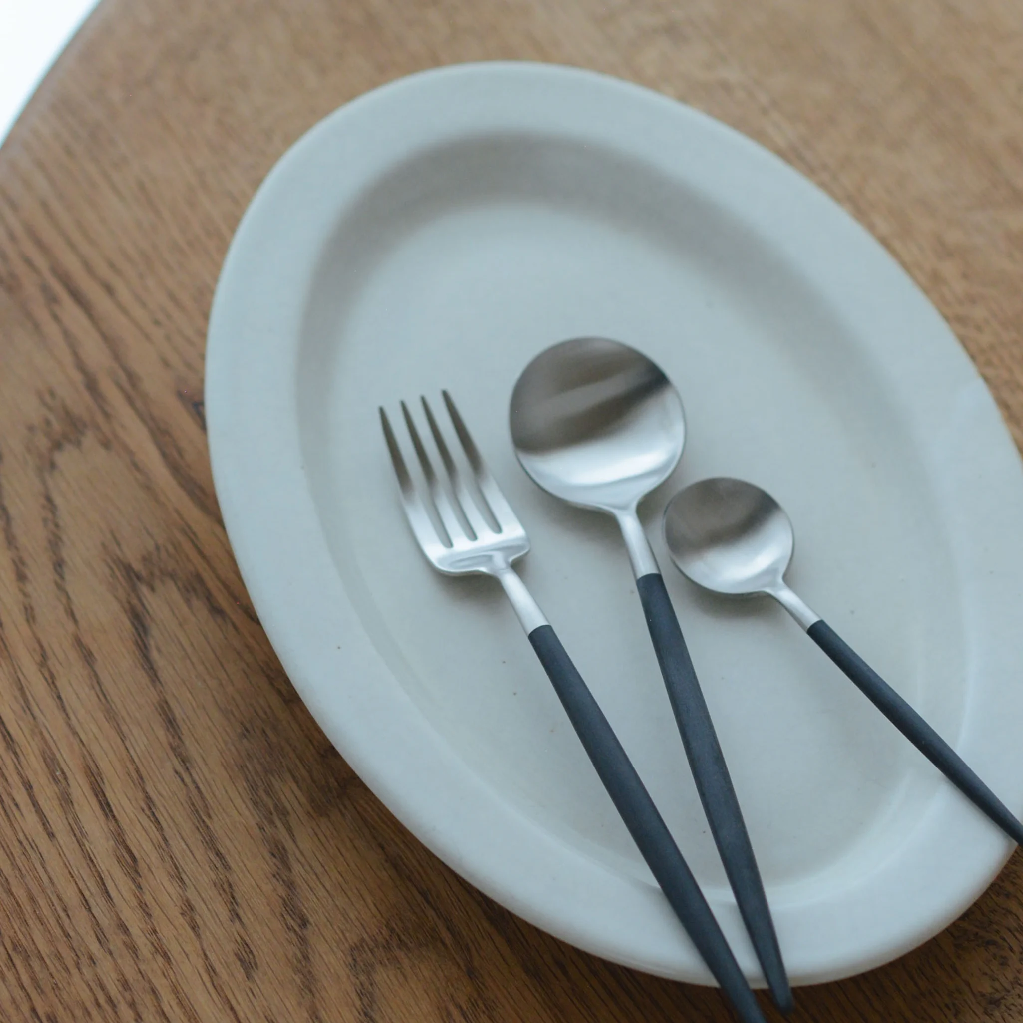 【スタッフの愛用品】カトラリーって大事。クチポールで食卓が見違えました