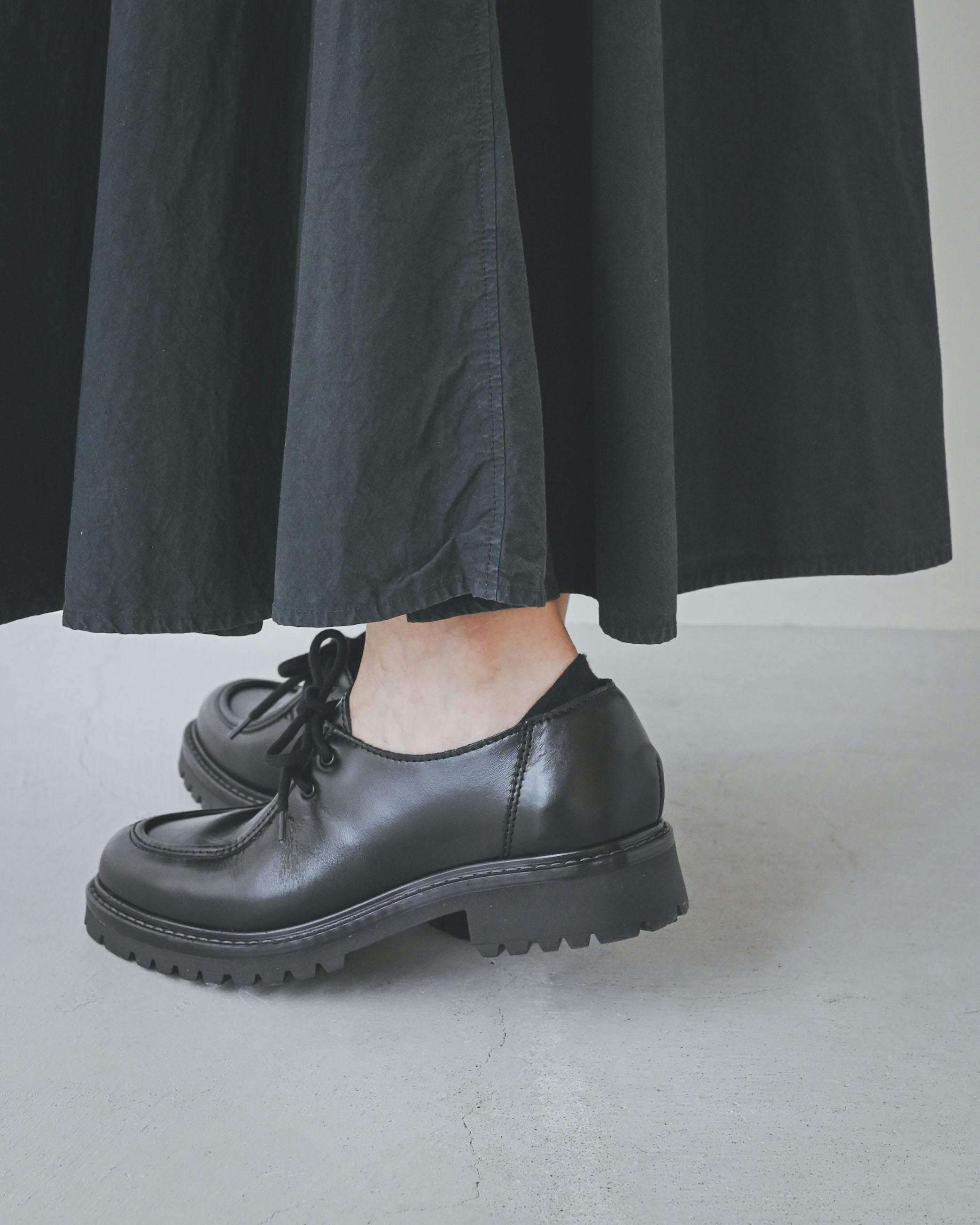 着用レビュー】ENESSのチロリアンシューズをスタッフ4名が履いて