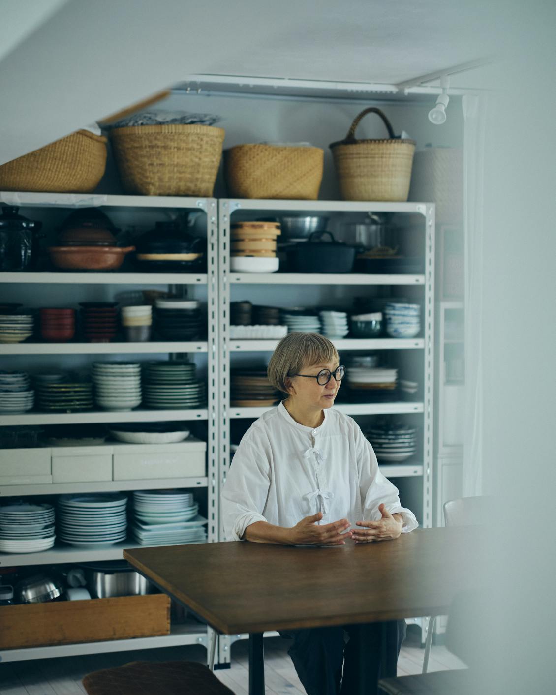 ブロンズ製 眠る天使付きクッション アンティーク イギリス ブロンズ製 眠る天使付きクッション アンティーク イギリス