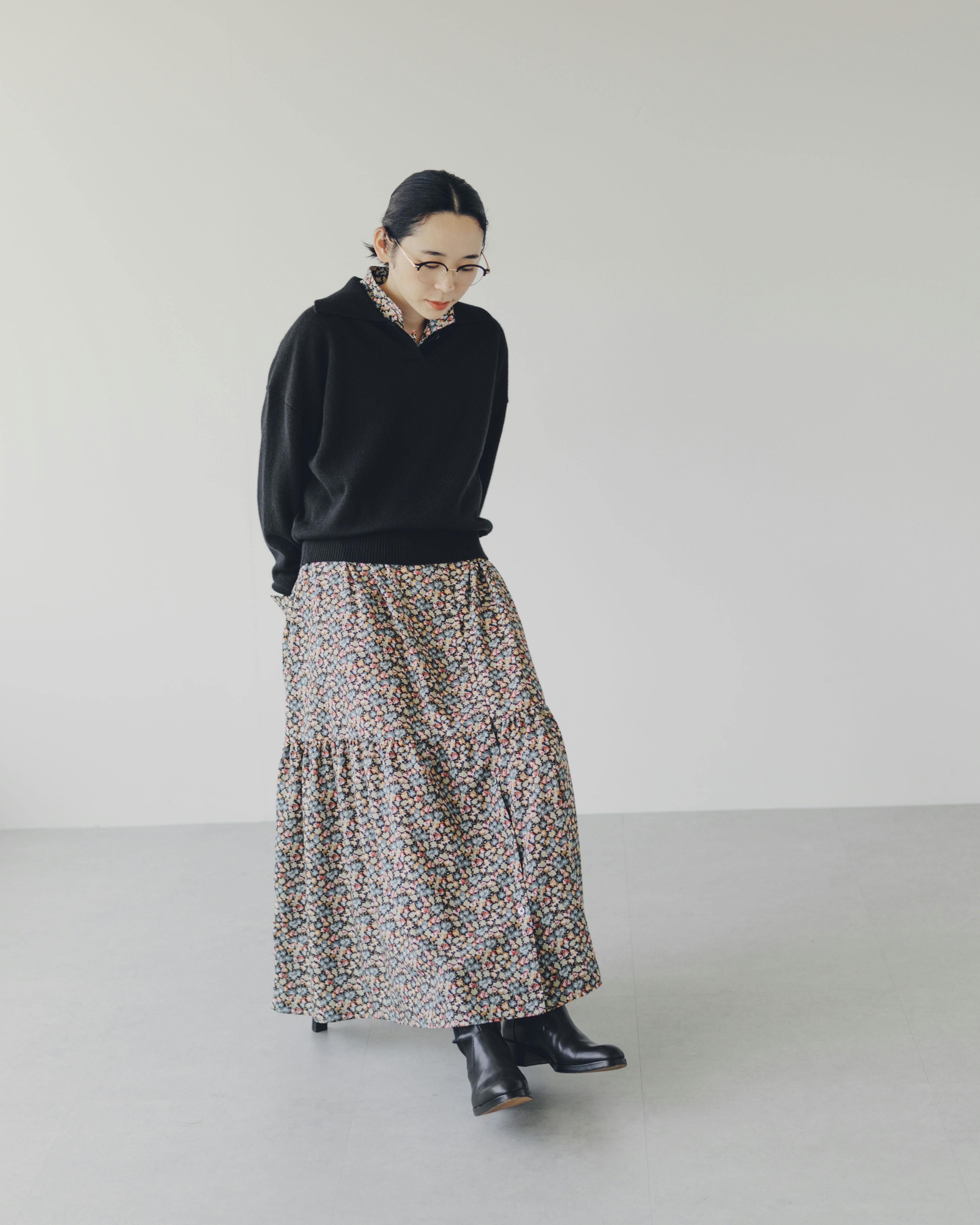 北欧、暮らしの道具店　襟付きニット　グレー 新商品】ほんのひとさじの甘さを。洗えるウールの襟付きニットができ