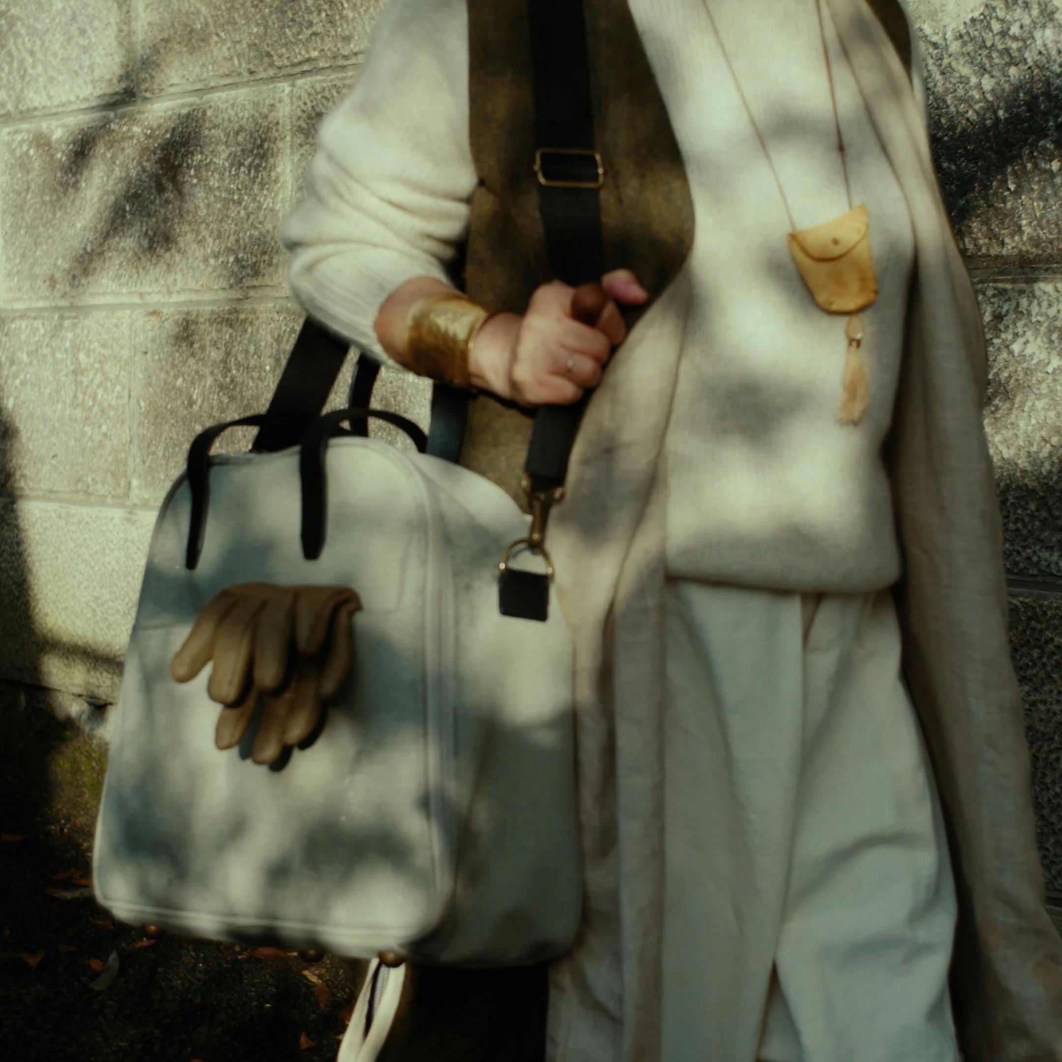 大人のひとり旅】好きを詰め込んだボストンバッグで。クラシカルホテル