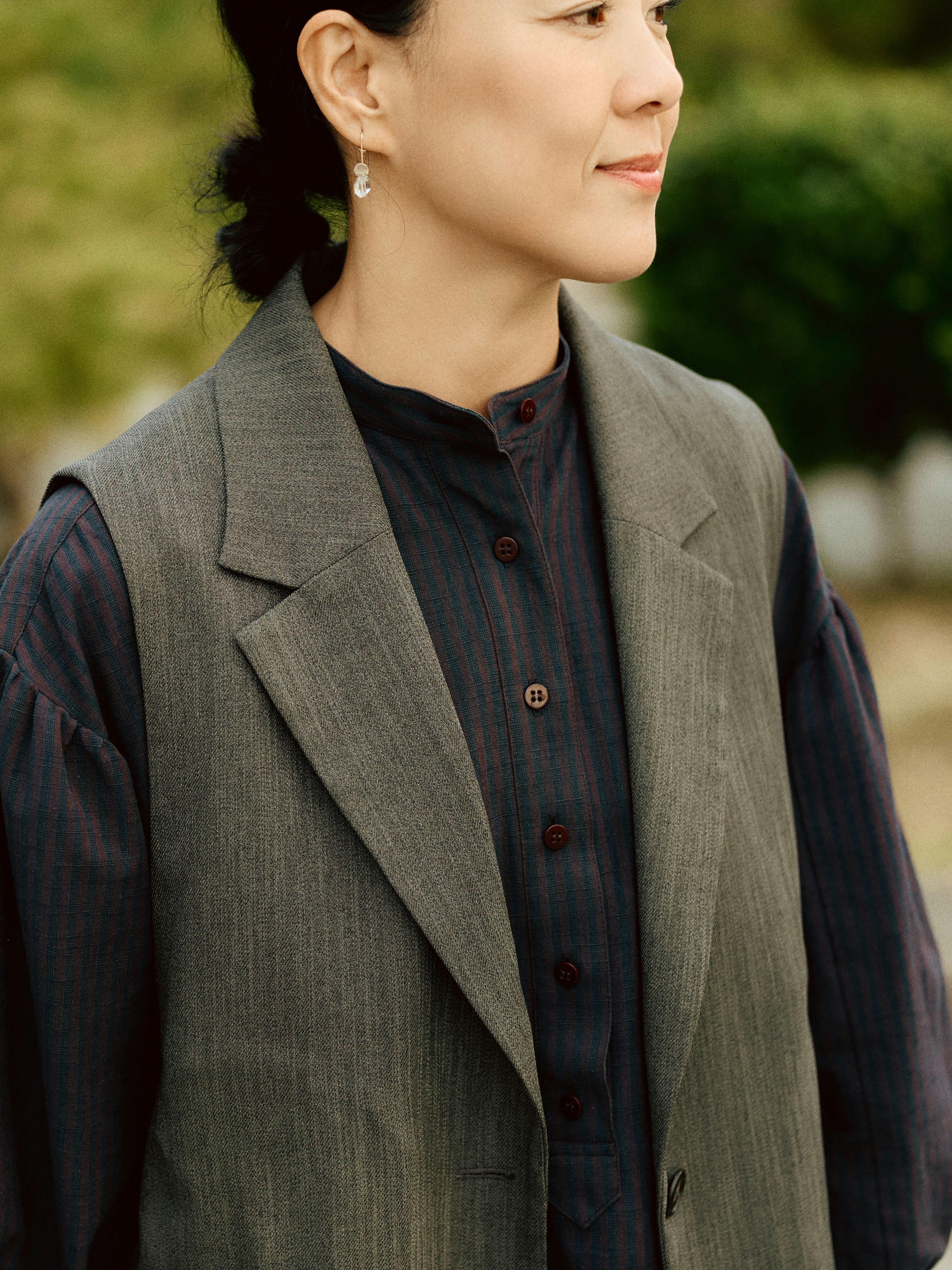 あの人が着てみたら】大人なジレをカジュアルダウン。宇藤えみさんの