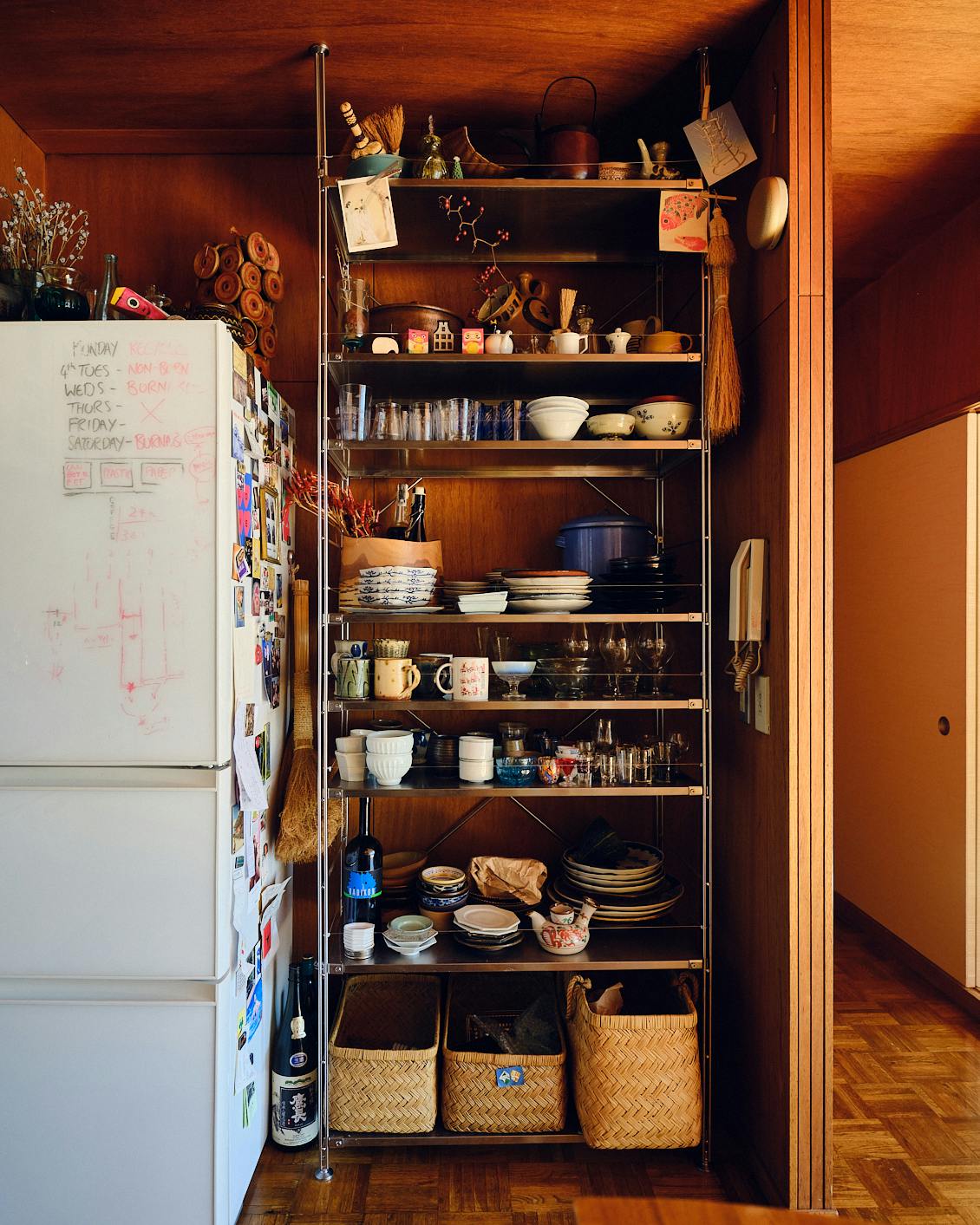 昭和レトロ 作りが非常に良い食器棚 小物入れ棚 数少ないレア品！ 食器棚 アンティーク レトロ」の人気商品一覧 | 安い商品を通販サイト